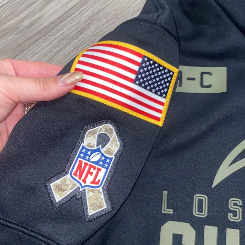 Nike LA Chargers Black 2020 Salute to Service Sideline Performance Hoodie - Picture 3 of 7